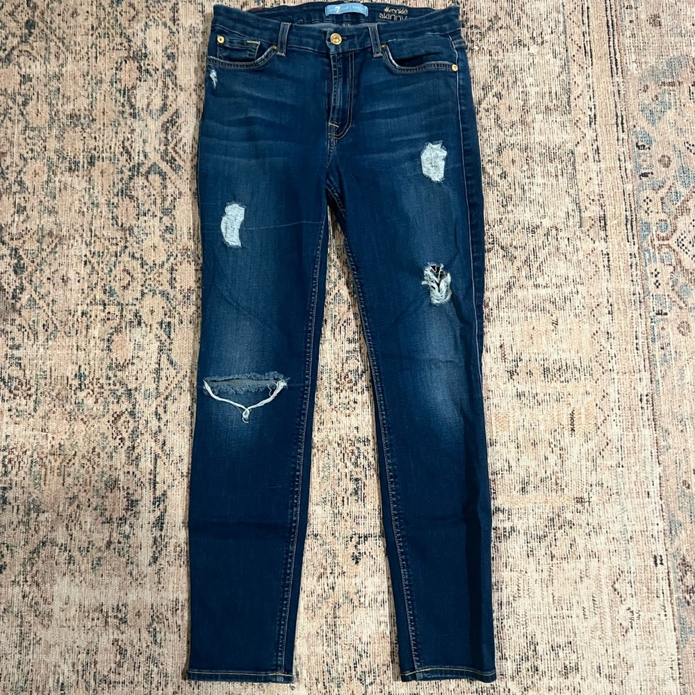 7 For All Mankind skinny ankle jeans!